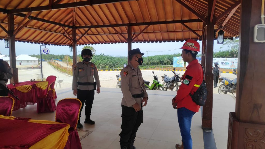 Tinjau Lokasi Pembangunan IKN, Personel Ops Nusantara Polda Kaltim Pastikan Kodusifitas Kamtibmas Tetap Terjaga WhatsApp Image 2022 04 02 at 10.23.09