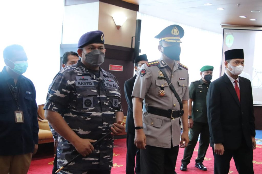 Kabid Humas Hadiri Pelantikan Anggota KPID Kaltim Periode 2022-2025 WhatsApp Image 2022 04 07 at 09.46.39