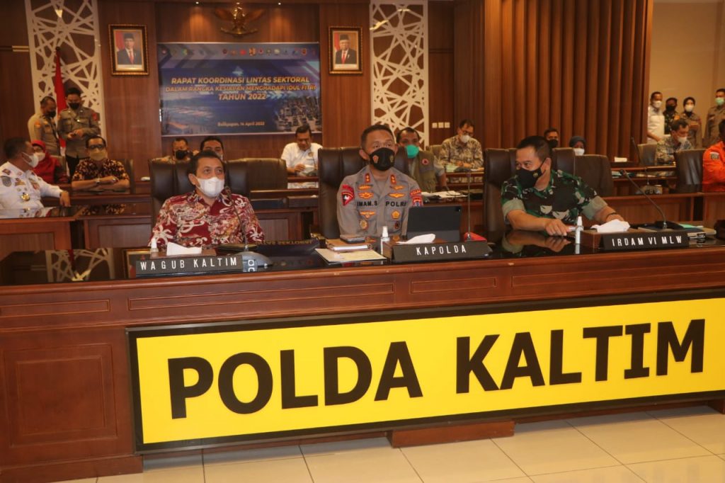 Kapolda Kaltim Hadiri Rakor Lintas Sektoral Bidang Operasional Tahun 2022 WhatsApp Image 2022 04 14 at 13.26.44