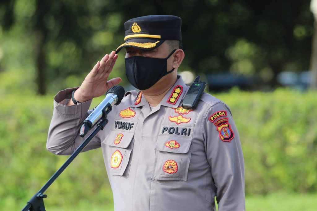 Ingatkan Kedisiplinan kepada Personel, Kabid Humas Polda Kaltim Pimpin Apel Pagi WhatsApp Image 2022 04 18 at 9.04.07 AM