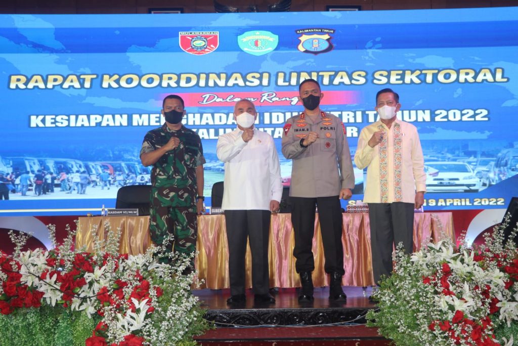 Hadiri Rakor Lintas Sektoral Kesiapan Hadapi Idul Fitri 1443 H, Ini Kata Kapolda Kaltim WhatsApp Image 2022 04 19 at 21.21.55