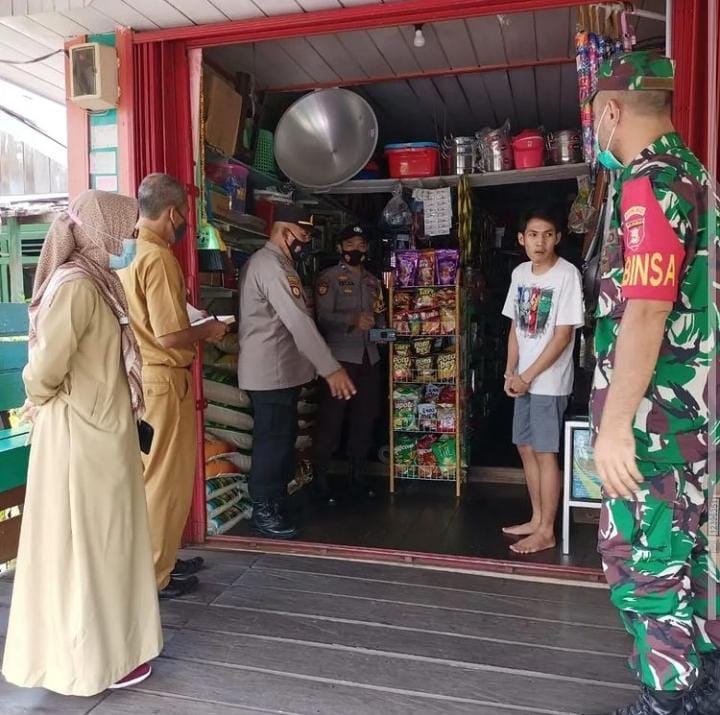 “Blusukan†Ke Toko Sembako Guna Mengecek Ketersedian Minyak Goreng dan Bahan Pokok Lainnya WhatsApp Image 2022 04 20 at 9.46.37 AM