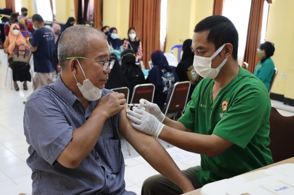 Persiapan Mudik Lebaran, Kapolres Berau Kembali Gelar Gerai Vaksinasi Covid-19 WhatsApp Image 2022 04 21 at 14.18.15