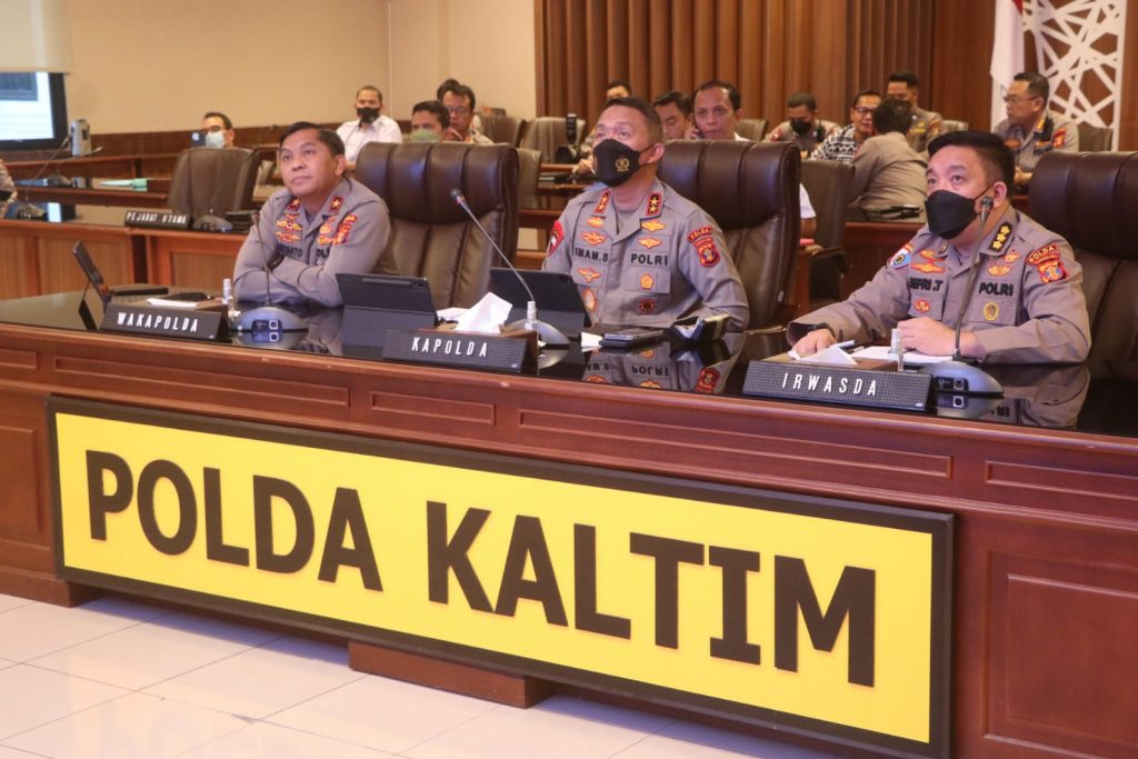 Kapolda Kaltim Hadiri Vicon Bersama Wakapolri Bahas Pembangunan IKN WhatsApp Image 2022 04 21 at 15.31.58