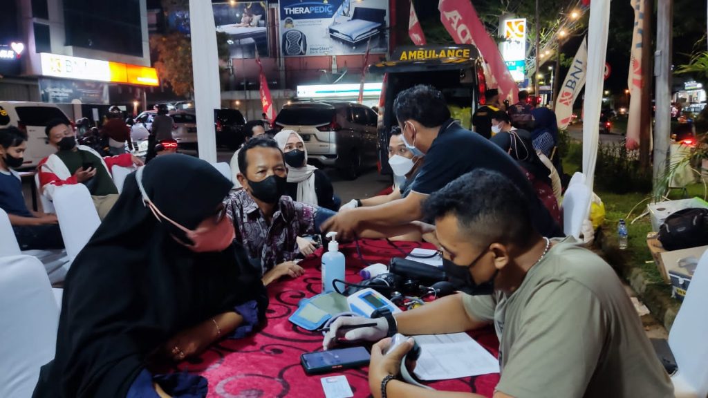 Kejar Capaian Target Vaksin Jelang Lebaran, Dit Polairud Polda Kaltim Gelar Vaksinasi Malam WhatsApp Image 2022 04 24 at 10.52.52