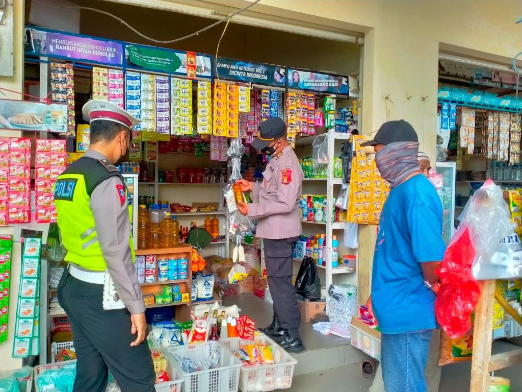 Jelang Hari Raya Idul Fitri, Polres PPU gencar Cek Ketersediaan Sembako WhatsApp Image 2022 04 28 at 10.57.00
