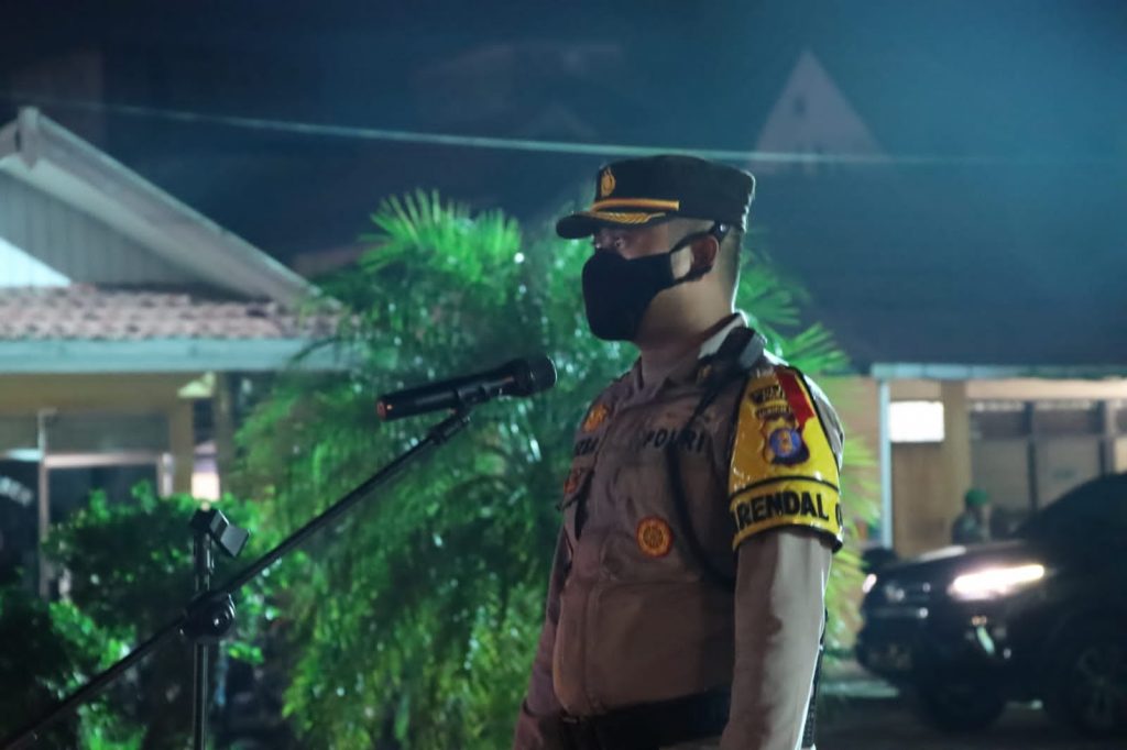 Polres Paser Gelar Patroli Gabungan di Malam Takbiran Menyambut Hari Raya Idul Fitri 1443 H WhatsApp Image 2022 05 02 at 09.29.29