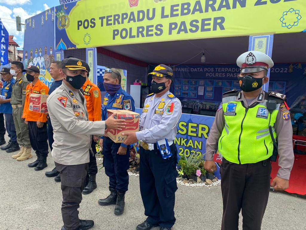 Cek Kesiapan Personil, Kabag Ops Polres Paser Sambangi Pos Operasi Ketupat Mahakam 2022 WhatsApp Image 2022 05 05 at 05.16.31