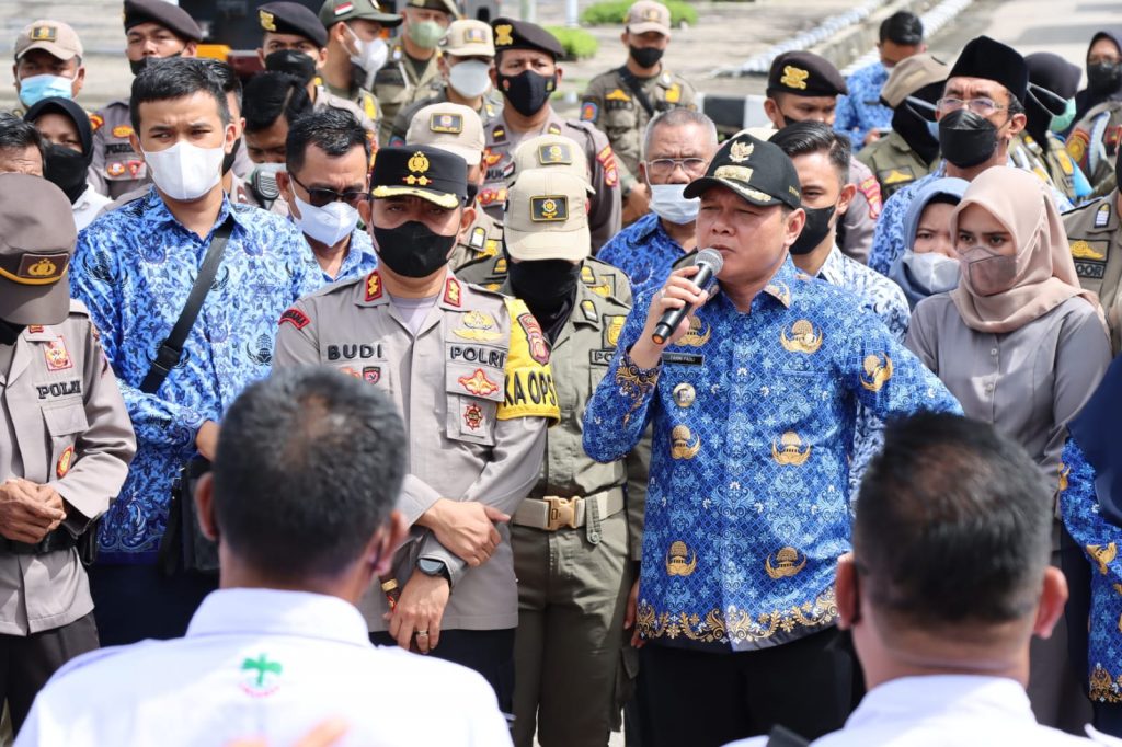 Pastikan Situasi Aman, Kapolres Paser Kawal Aksi Keprihatinan oleh Apkasindo Kabupaten Paser WhatsApp Image 2022 05 17 at 13.56.42
