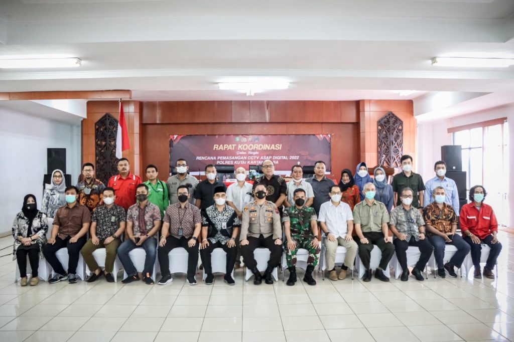 Polres Kukar Gelar Rapat Koordinasi Rencana Pemasangan CCTV Asap Digital Tahun 2022 WhatsApp Image 2022 05 28 at 08.36.35