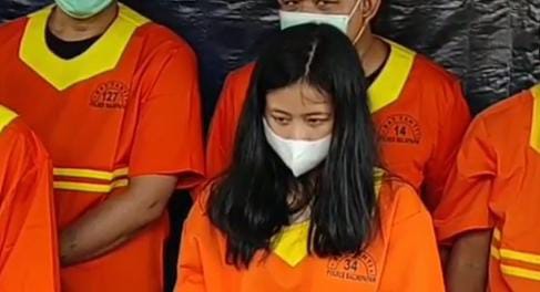 Edar Sabu, Wanita 19 Tahun di Balikpapan Ditangkap Polisi ass