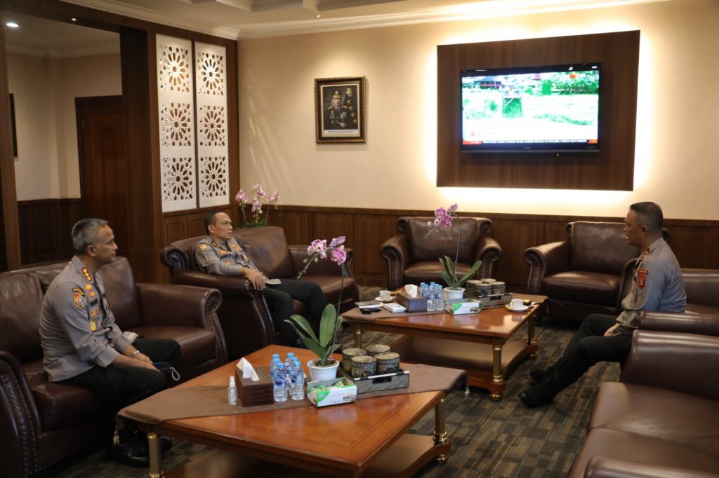 Tim Supervisi Lemdiklat Polri Kunjungi Polda Kaltim WhatsApp Image 2022 06 14 at 14.58.52