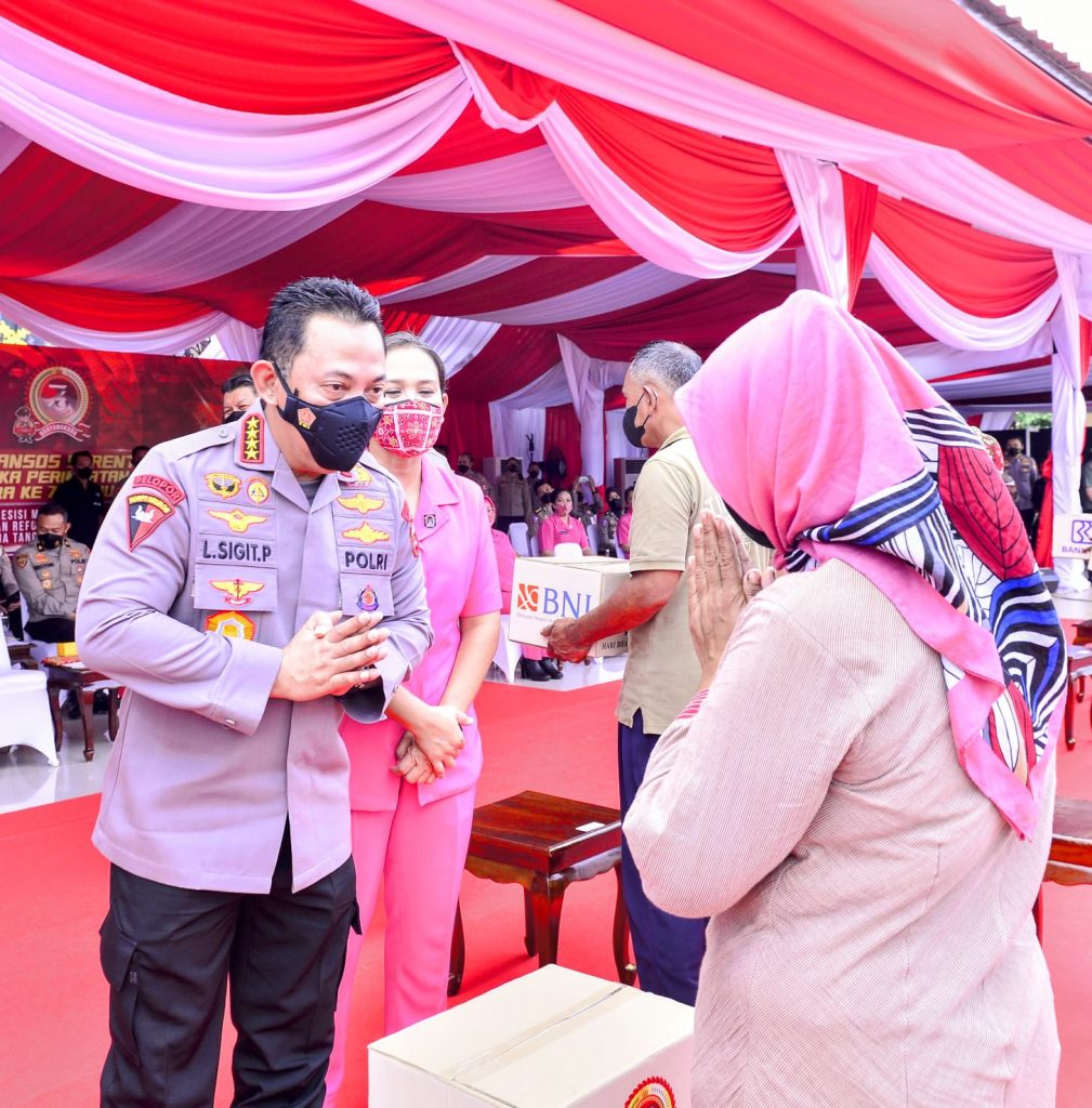 Gelar Bakti Sosial Religi, Kapolri : Komitmen Menjaga Nilai-Nilai Toleransi dan Kebersamaan WhatsApp Image 2022 06 20 at 14.33.37