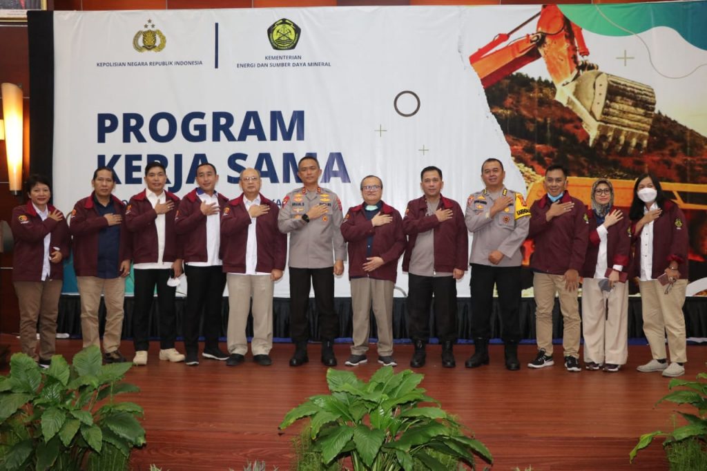 Kapolda Kaltim Hadiri Diskusi Kelompok Program Kerja Sama Sektor Energi dan Sumber Daya Mineral WhatsApp Image 2022 06 23 at 10.20.14 1