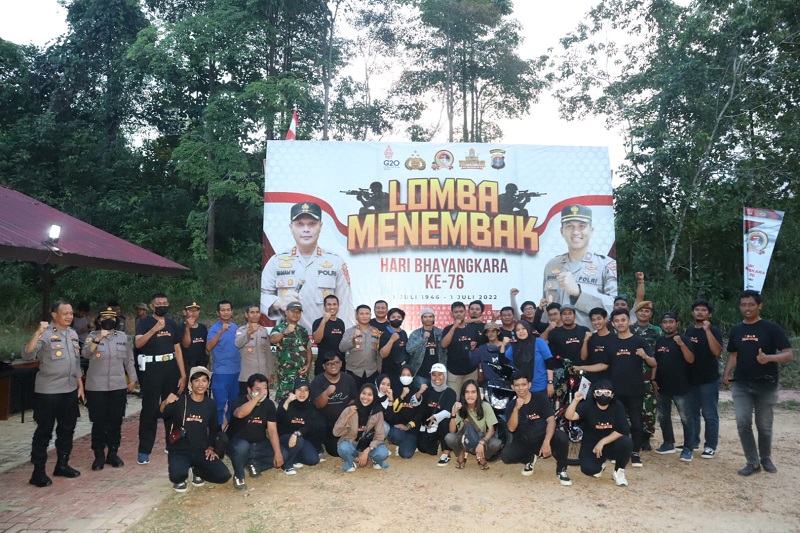 Polres Bontang Gelar Lomba Menembak Antar Awak Media Dalam Rangka Hari Bhayangkara Ke 76 WhatsApp Image 2022 06 23 at 13.16.07 1