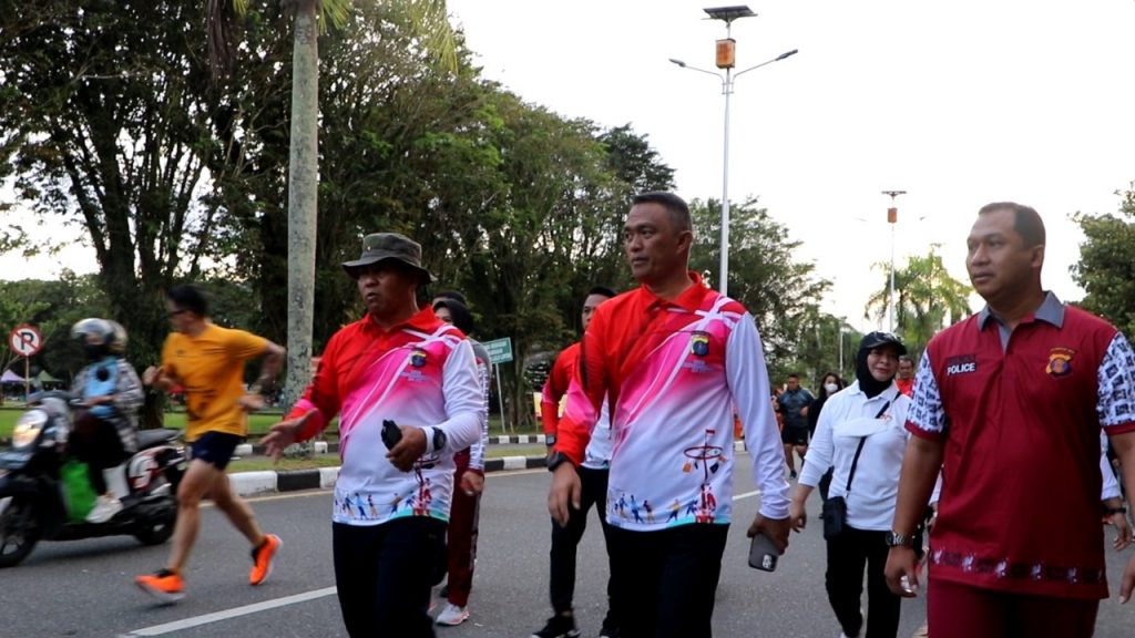 Polda Kaltim Gelar Jalan Santai Berhadiah Dalam Rangka Memperingati Hari Bhayangkara ke-76 WhatsApp Image 2022 06 26 at 14.36.00
