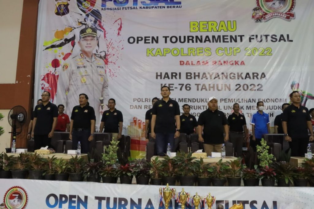Meriahkan Hari Bhayangkara ke-76, Polres Berau Gelar Turnamen Futsal Kapolres Cup 2022 WhatsApp Image 2022 06 27 at 15.26.01