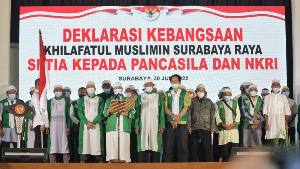 Kelompok Khilafatul Muslimin Surabaya Raya Deklarasi Setia pada Pancasila dan NKRI WhatsApp Image 2022 06 30 at 19.37.01