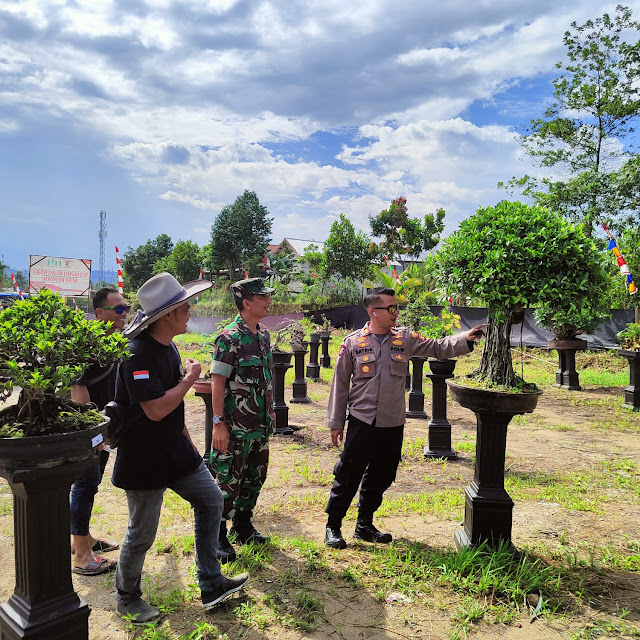 Kapolsek Palaran Bersama Muspika Kecamatan Palaran Dan Muspida Hadiri Pameran Bonsai Se-Kalimantan Timur IMG 20220726 WA0071