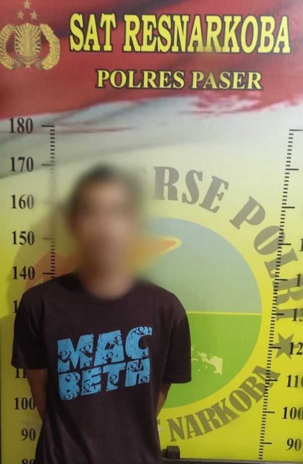 Satresnarkoba Polres Paser Berhasil Mengamankan Seorang Pria Penyalahgunaan Narkotika Jenis Sabu WhatsApp Image 2022 07 09 at 10.42.13