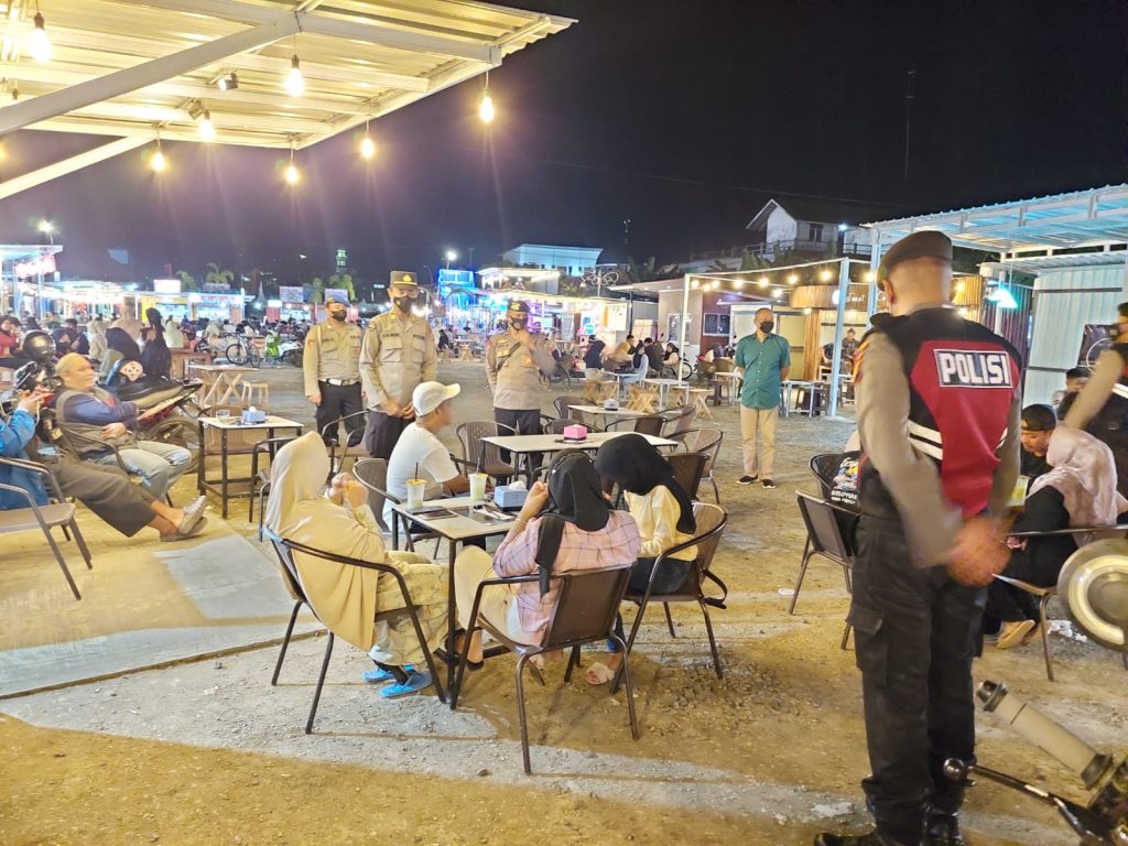 Polres Paser terus laksanakan Operasi Yustisi Penerapan Protokol Kesehatan Di Ruang Publik WhatsApp Image 2022 07 19 at 10.34.25