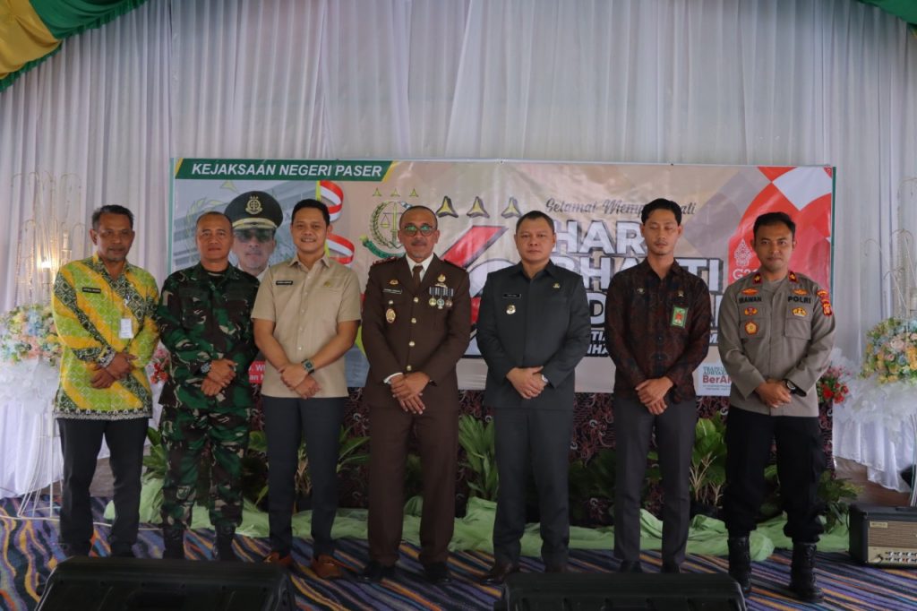 Wakapolres Paser Hadiri Acara Syukuran Hari Bhakti Adhyaksa Ke-62 WhatsApp Image 2022 07 22 at 14.33.56