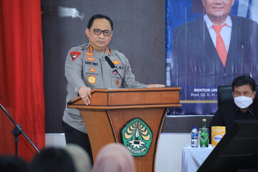Wakapolri Bicara Bagaimana Melindungi Dunia Pendidikan dari Paham Radikalisme WhatsApp Image 2022 08 12 at 10.11.59