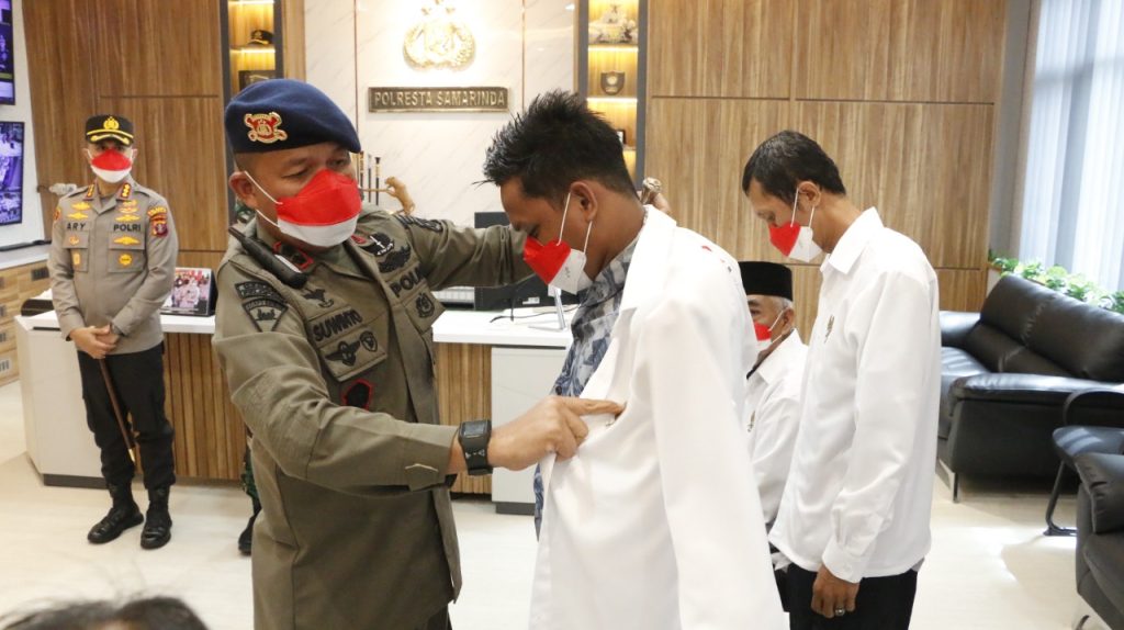 Danyon B Pelopor Turut Hadir Dalam Giat Deradikalisasi Kepada Eks Napiter WhatsApp Image 2022 08 18 at 10.03.26