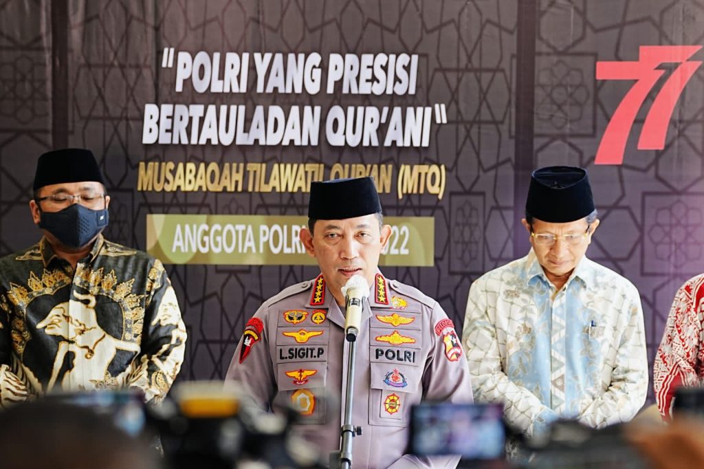 Anugerah MTQ Polri, Kapolri Berharap Terbentuknya SDM Unggul Berakhlak yang Diharapkan Masyarakat WhatsApp Image 2022 08 18 at 17.31.16