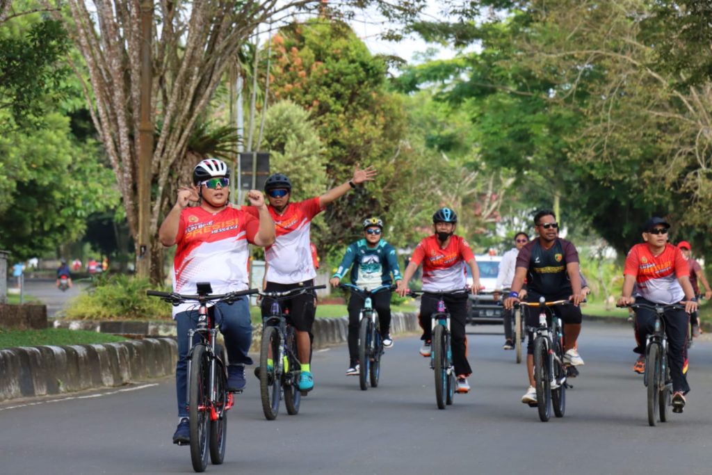 Meriahkan Hari Kemerdekaan RI Ke 77, Polres Kubar Gelar Fun Bike Presisi WhatsApp Image 2022 08 21 at 08.46.41