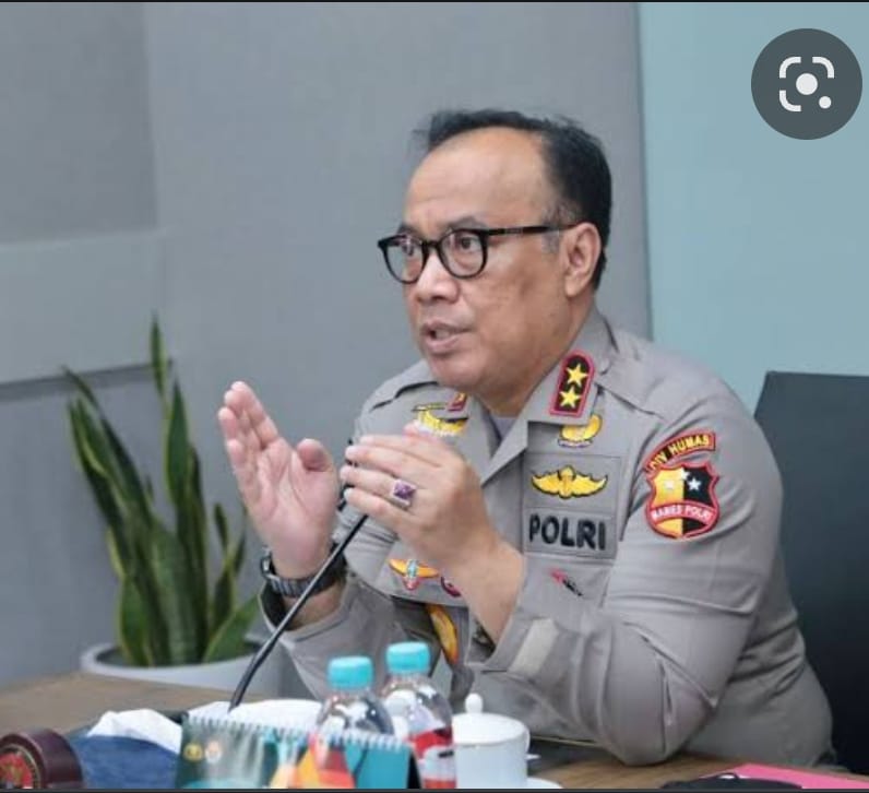 Polri Pastikan Video Uang Rp900 Miliar di Bungker Rumah Ferdy Sambo Hoaks, Ini Faktanya WhatsApp Image 2022 08 24 at 13.35.03