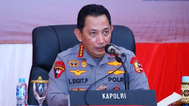 *Survei: Mayoritas Publik Puas Kinerja Kapolri Usut Kasus Duren Tiga WhatsApp Image 2022 08 25 at 18.36.22