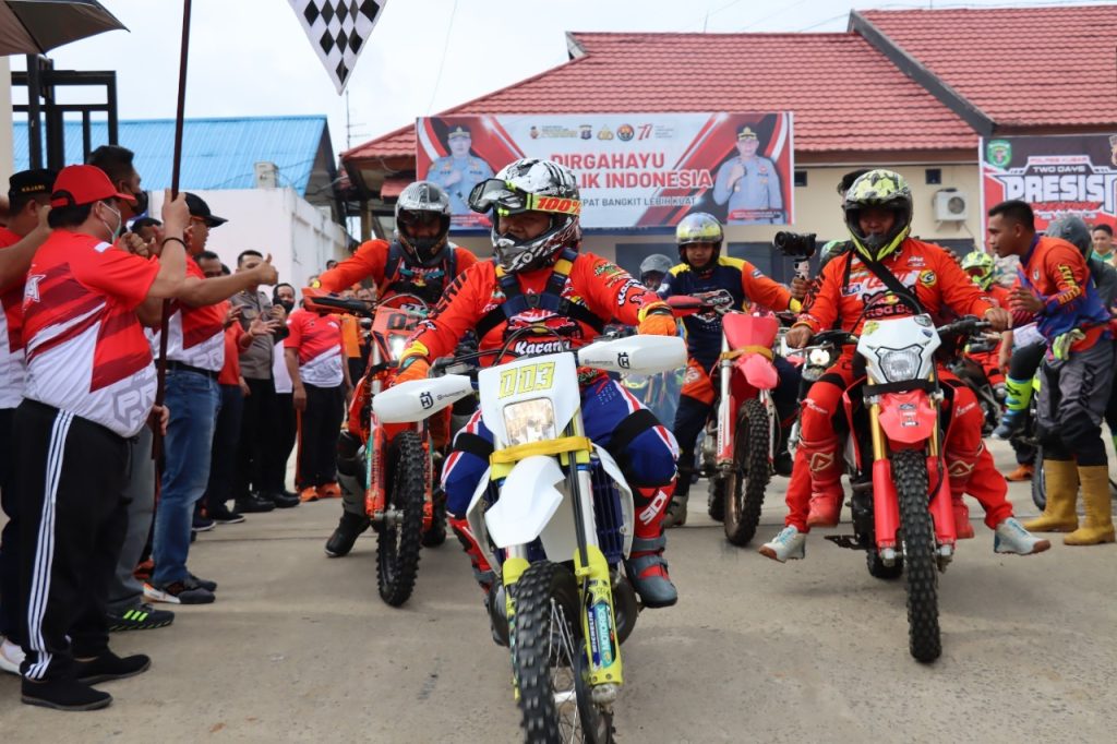 Polres Kubar Gelar Kegiatan Two Days Presisi Adventure Dalam Rangka Hut RI Ke-77 WhatsApp Image 2022 08 28 at 08.59.30