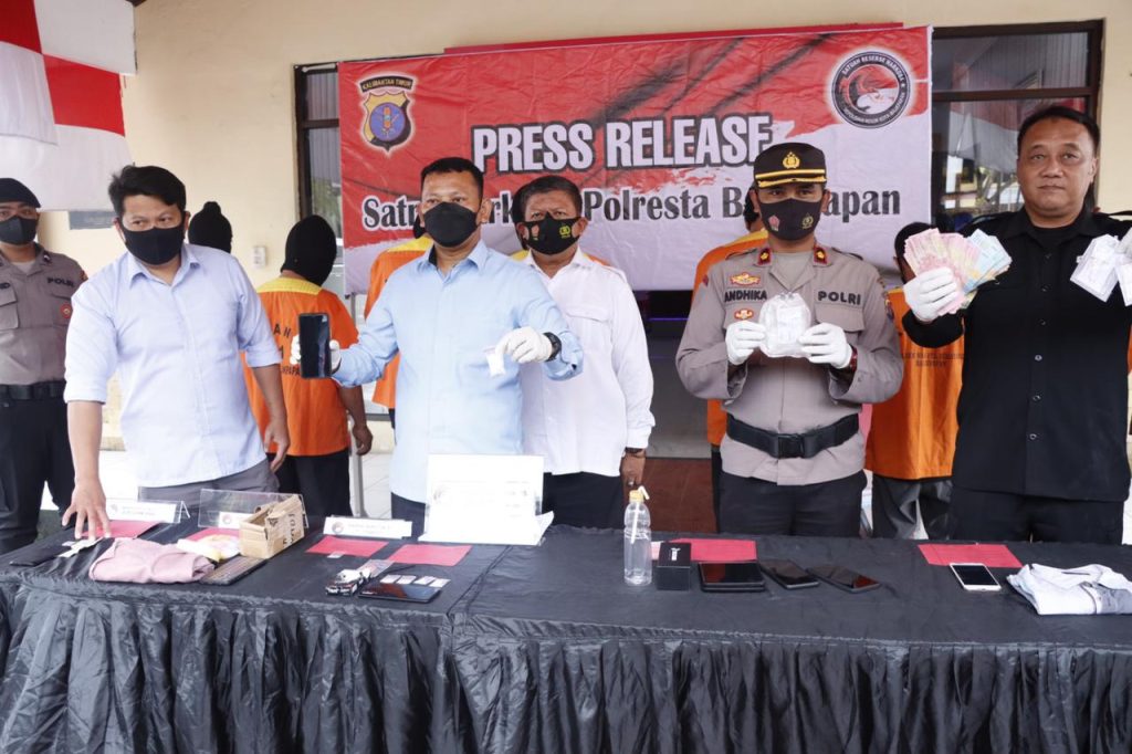 Sat Resnarkoba Polresta Balikpapan Amankan Empat Pengedar Sabu dalam Sehari WhatsApp Image 2022 08 31 at 15.45.35