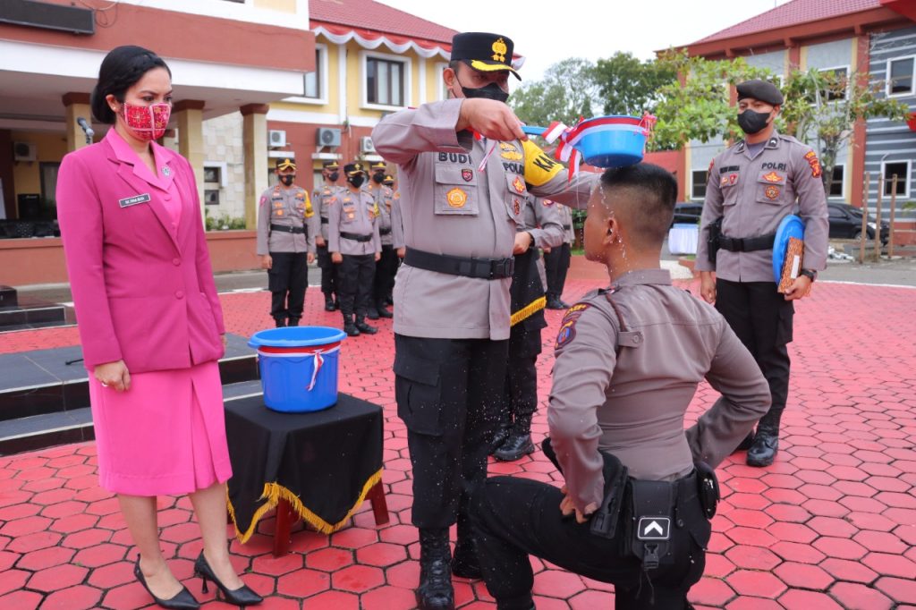 Polres Paser Gelar Upacara Tradisi Penyambutan Bintara Remaja WhatsApp Image 2022 09 09 at 14.08.33