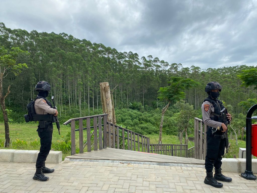 Personel Ops Nusantara Polda Kaltim Laksanakan Patroli di Wilayah Titik Nol WhatsApp Image 2022 09 30 at 16.08.53