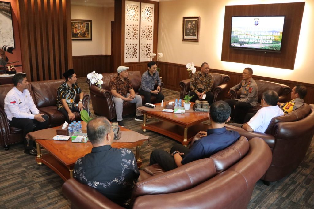 Jalin Sinergitas Serta Kesiapan Pemilu 2024, Polda Kaltim terima kunjungan Bawaslu RI Divisi Hukum bawaslu 1