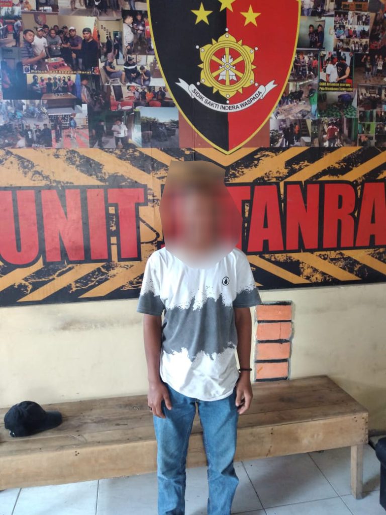 Satreskrim Polsek Balikpapan Barat Mengamankan Pelaku Penyimpanan dan Perniagaan BBM Jenis Solar bbm bpp barat 1