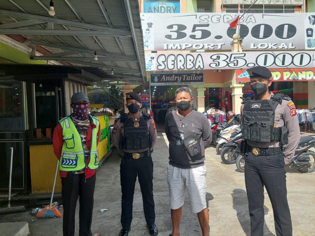 Patroli Antisipasi Premanisme Di Wilayah Hukum Polres Kutai Kartanegara Guna Berikan Rasa Aman Masyarakat WhatsApp Image 2022 10 16 at 11.09.48