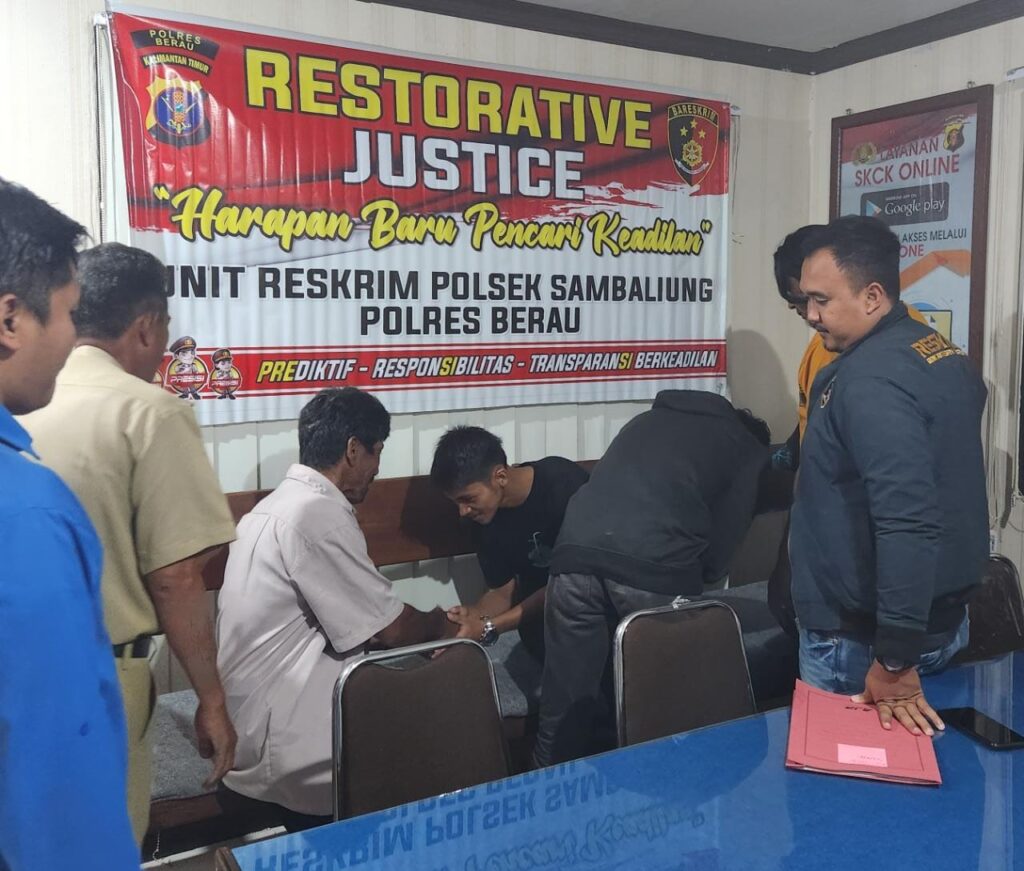 Polsek Sambaliung Restorative Justice Kasus Penganiayaan WhatsApp Image 2022 10 25 at 15.07.54