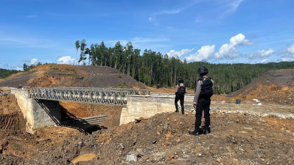 Antisipasi Gangguan Kamtibmas, Regu C Satgas Ops Nusantara Polda Kaltim Laksanakan Pengamanan di wilayah IKN ikn 12