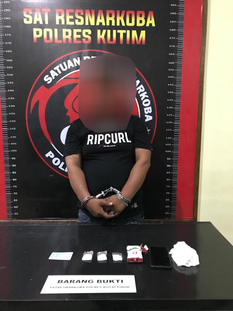 Polres Kutim Berhasil Gagalkan Peredaran Narkoba Jenis Sabu Seberat 13,52 Gram narkoba lagi 1 edit