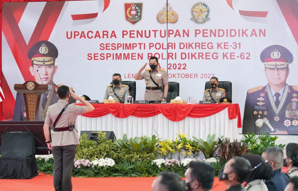 Tutup Dikreg Sespim Polri, Kapolri: Jangan Takut dan Ragu Lakukan Hal Terbaik untuk Masyarakat penutupan
