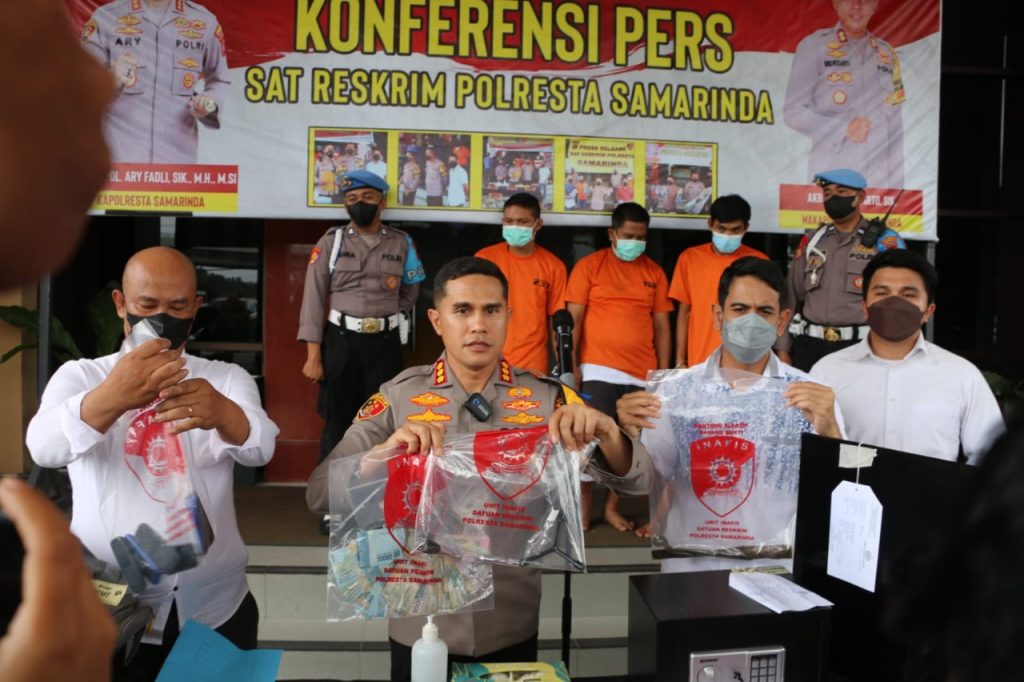 Pelaku Kasus Pecah Kaca Mobil di Samarinda Diringkus Polisi samarinda bobol