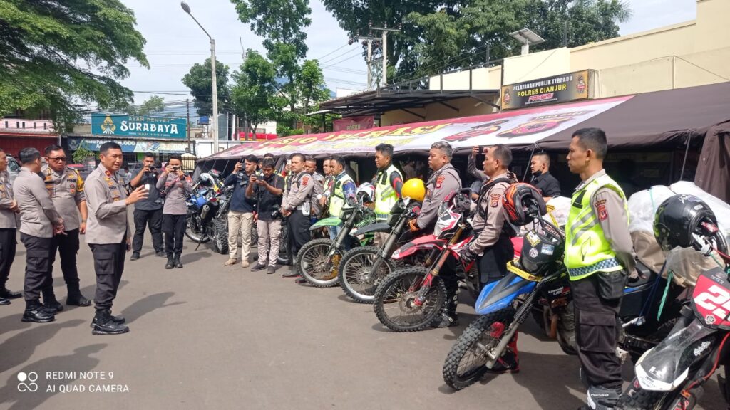 Distribusikan Bantuan untuk Korban Gempa di Daerah Pelosok, Polri Gunakan Motor Trail 29