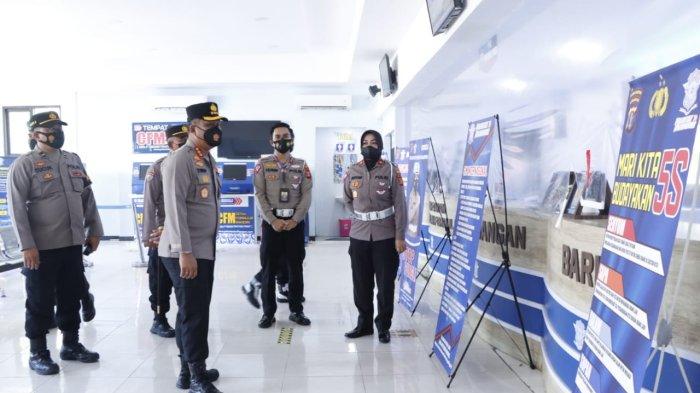 Kapolresta Balikpapan Sidak Satpas, Pastikan Bersih dari Penyimpangan WhatsApp Image 2022 11 03 at 14.49.49