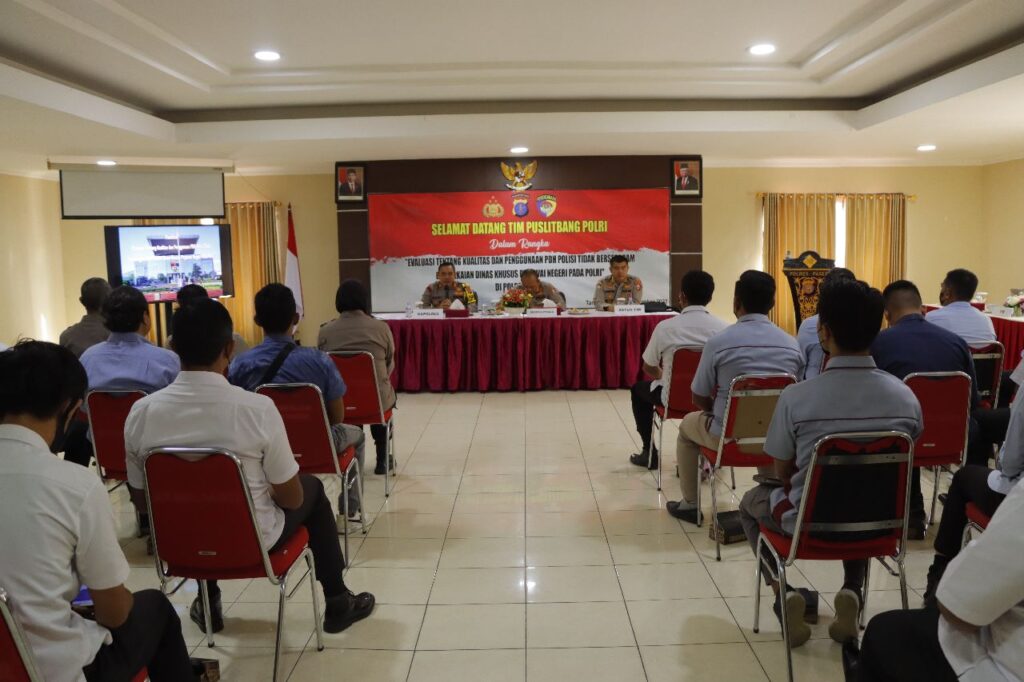 Evaluasi Bahan Pakaian PDH, Puslitbang Polri Lakukan Penelitian di Polres Paser WhatsApp Image 2022 11 09 at 08.52.28