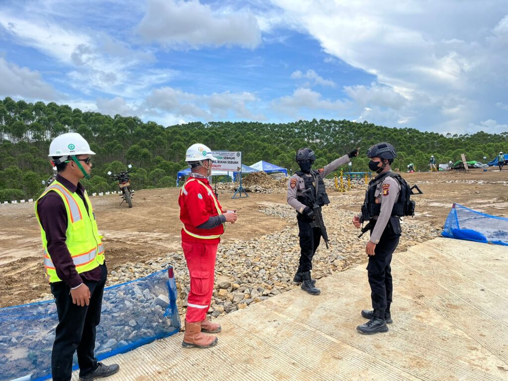 Cegah Gangguan Kamtibmas , Satgas Ops Nusantara Polda Kaltim Laksanakan Pengamanan dan Patroli di Sekitar Wilayah IKN ikn 2