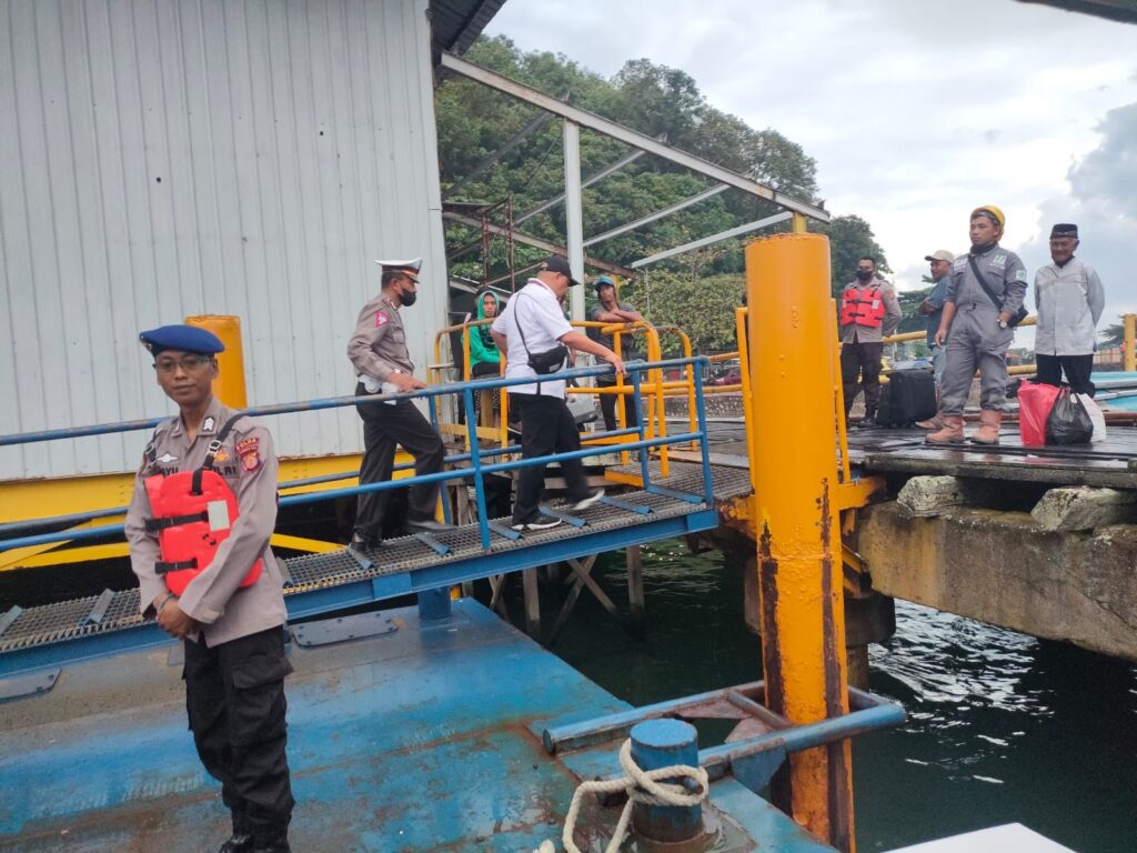 Antisipasi Gangguan Kamtibmas, Satgas Ops Nusantara Polda Kaltim Laksanakan Pengamanan dan Sambang di Sekitar Wilayah KIPP ikn rev