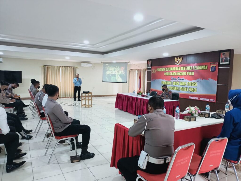 Polres Paser Gelar Pelatihan Keterampilan dan Etika Pelayanan serta Komunikasi Publik dan Pembuatan Konten Medsos komunikasi